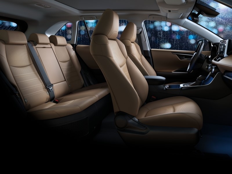 Toyota RAV4 - News Car - Rwanda