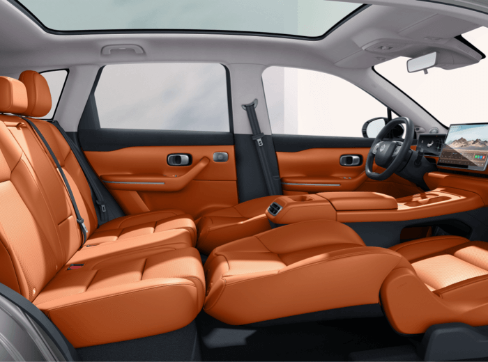 LEAPMOTOR C10 - News Car - Rwanda